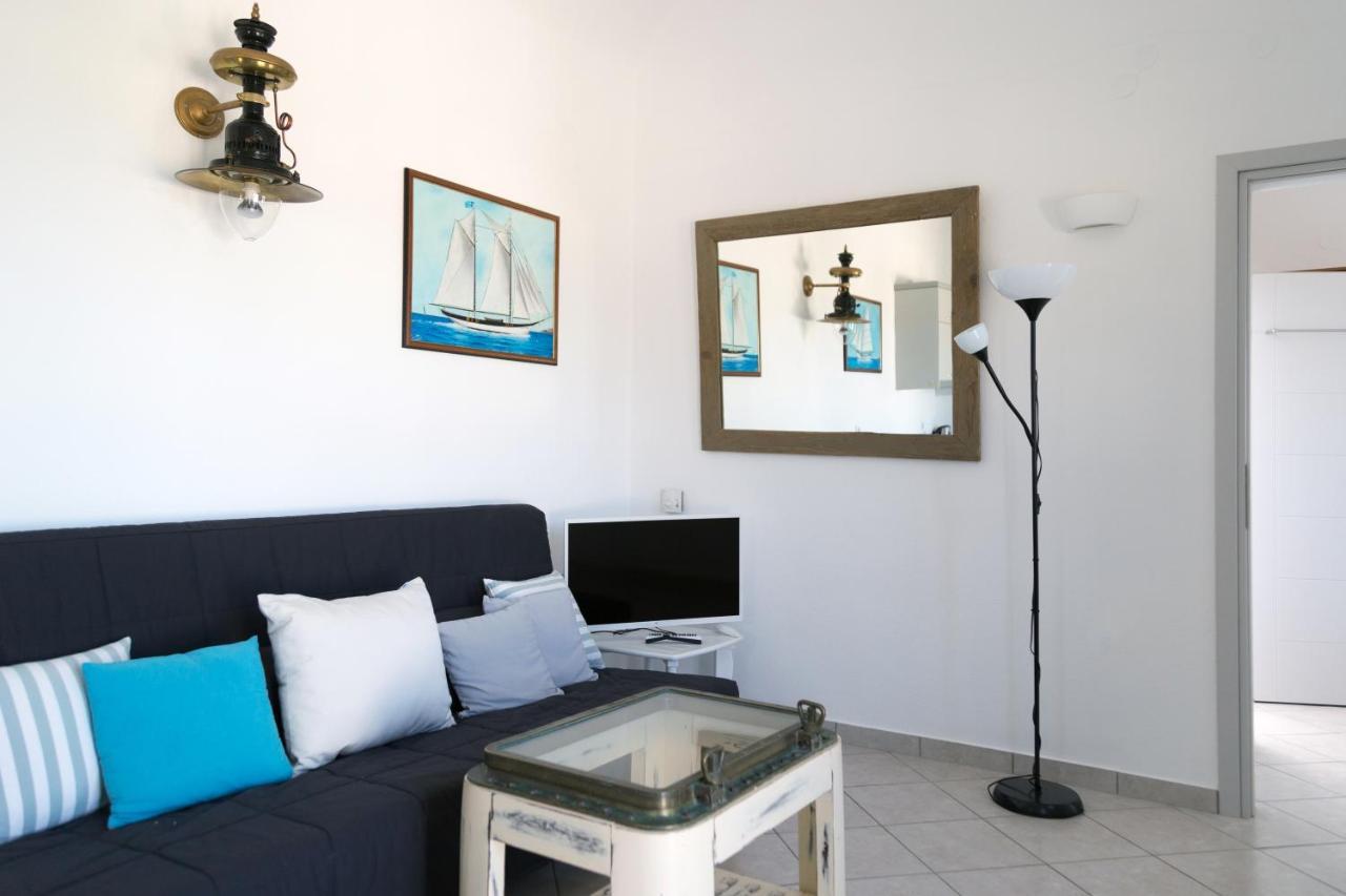 The Nereids Villa Pýrgos Exteriör bild